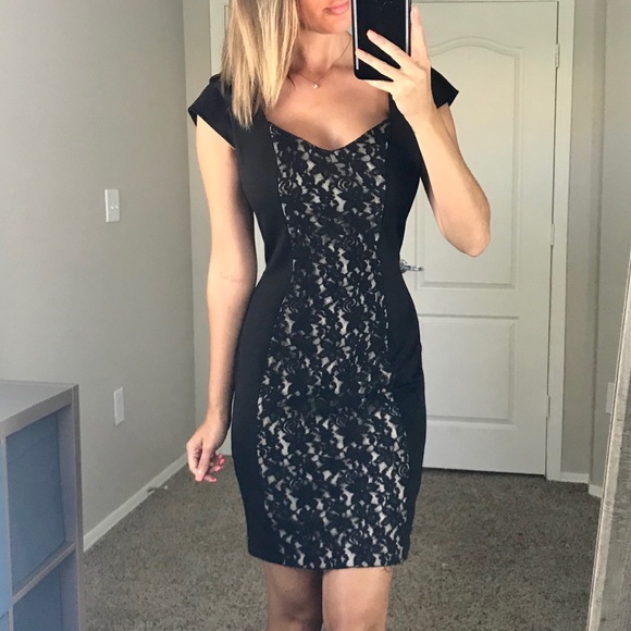 Alexia Admor Dresses & Skirts - New Alexia Admor Black Nude Lace Dress XS